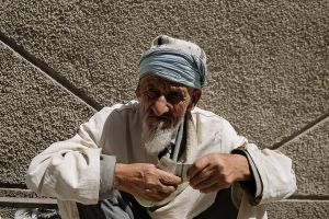 central asia uzbekistan stefano majno beggar market.jpg